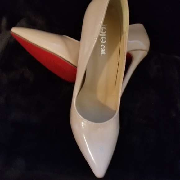 JOJO CAT SIZE 39 SHOES - Picture 8 of 8